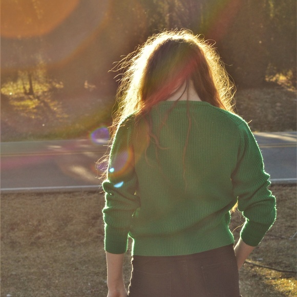 Vintage Green Sweater Size S-M - Picture 2 of 5
